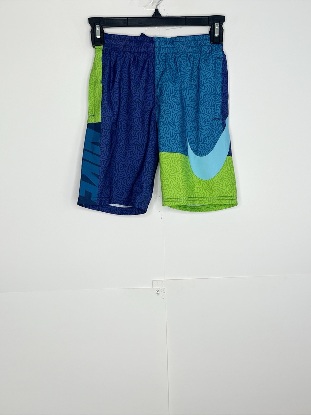 Nike Kids Swim Trunks Size Small